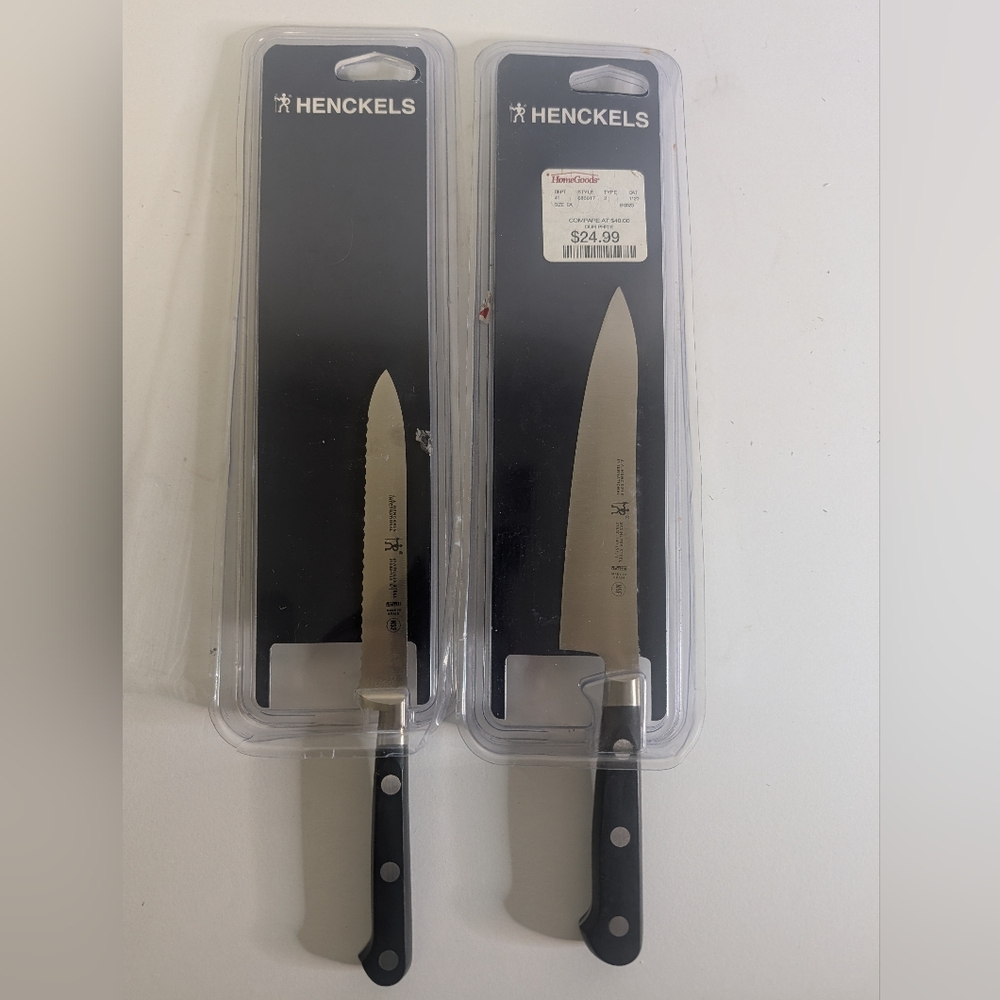 ZWILLING J.A. Henckels Black and Silver Knife Set